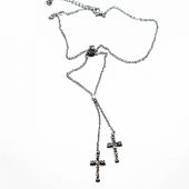 Кулон из металла со стразами «2 креста в мелких стразах, с узлом на цепочке, под серебро»