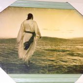 Репродукция картины «Христос идет по воде» в дер. ламинир. раме, 23*28