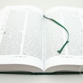 Библия с неканоническими книгами (Эксмо, 150*250, зеленый, твердый переплет)