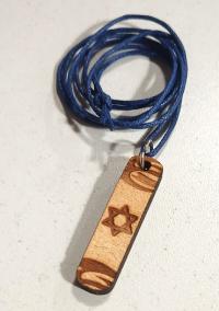 Кулон деревянный на шнурке — плашка со Звездой Давида