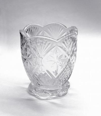 Стакан лампадный, художественная грань. Стекло бесцветное