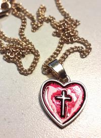 Кулон «Сердце» с крестом внутри
