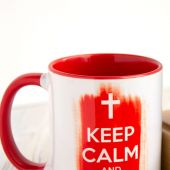 Кружка сувенирная «Keep calm and pray», красная внутри, с красной ручкой
