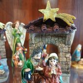 Вертеп рождественский средний с аркой и кометой (7Х7Х14,5 см)