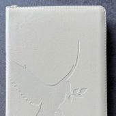 Библия каноническая 055zti (слоновая кость,.эко кожа, молния, индексы, золотой обрез, дизайн)26055-20