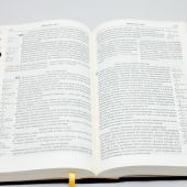 Библия с комментариями из Брюссельской Библии. 073 DCTI (черная)