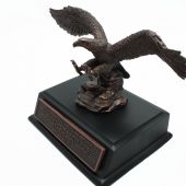 Мини скульптура «Парящий орел» (Исаия 40:31) (полиэстер, ручная заливка, вид под бронзу)