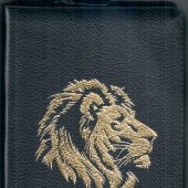 Библия каноническая 055zg (рец. кожа, черная текстурн., золотой лев, на молн., золот. обр) I6 7118